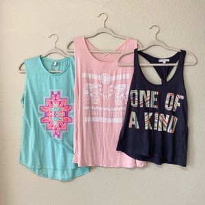 HIPPY GRAPHIC TANK BUNDLE